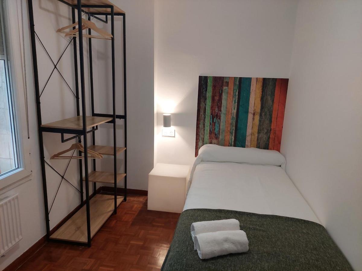 Piso Luminoso, Amplio Y Tranquilo En Casco Viejo Apartment Билбао Екстериор снимка
