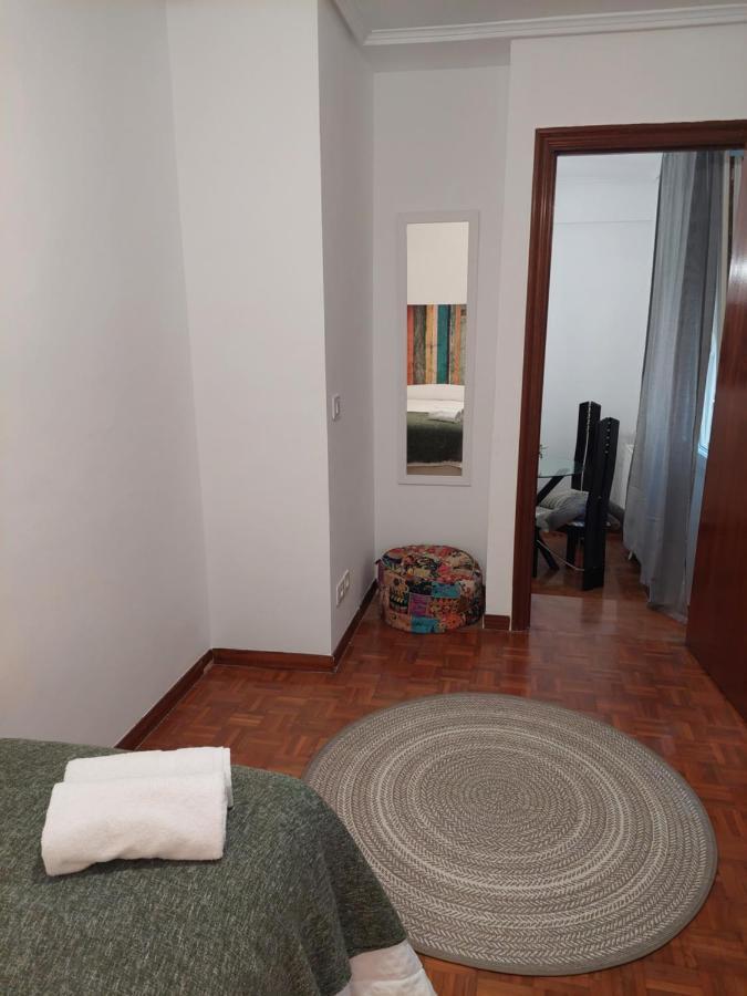 Piso Luminoso, Amplio Y Tranquilo En Casco Viejo Apartment Билбао Екстериор снимка